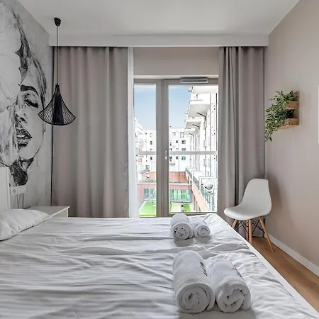 Dom & House Szafarnia Modern In Old Town Apartment